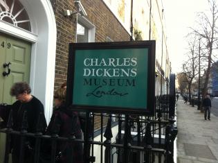 tomando ideas para el bicentenario de Dickens